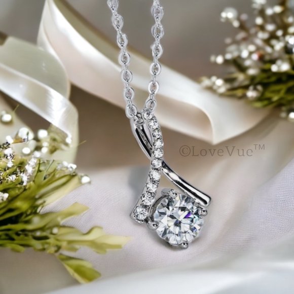 Certified 1ct. t.w. Diamond 4-Prong Water Drop Mermaid Tail Necklace VVS1 - Picture 8 of 16